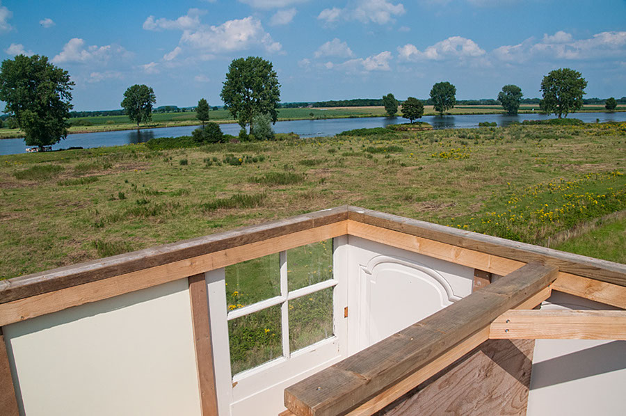 Veer-Alphen-Oijen-Kunstwerk-Uitkijktoren-140716-409