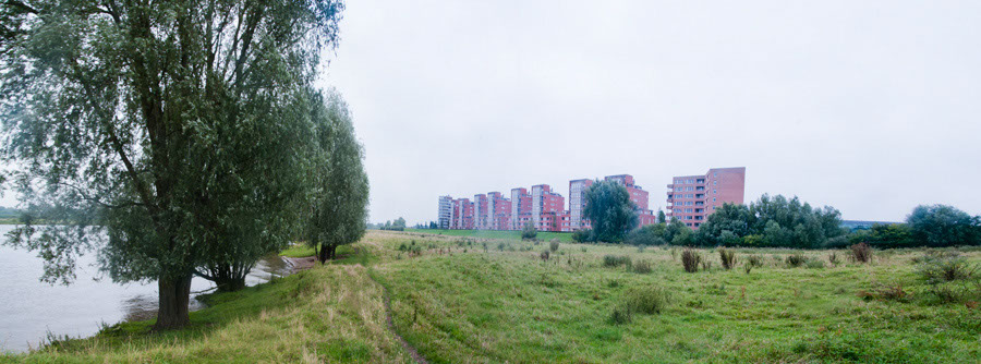 Oud-Empel-Maasboulevard-140715-pan